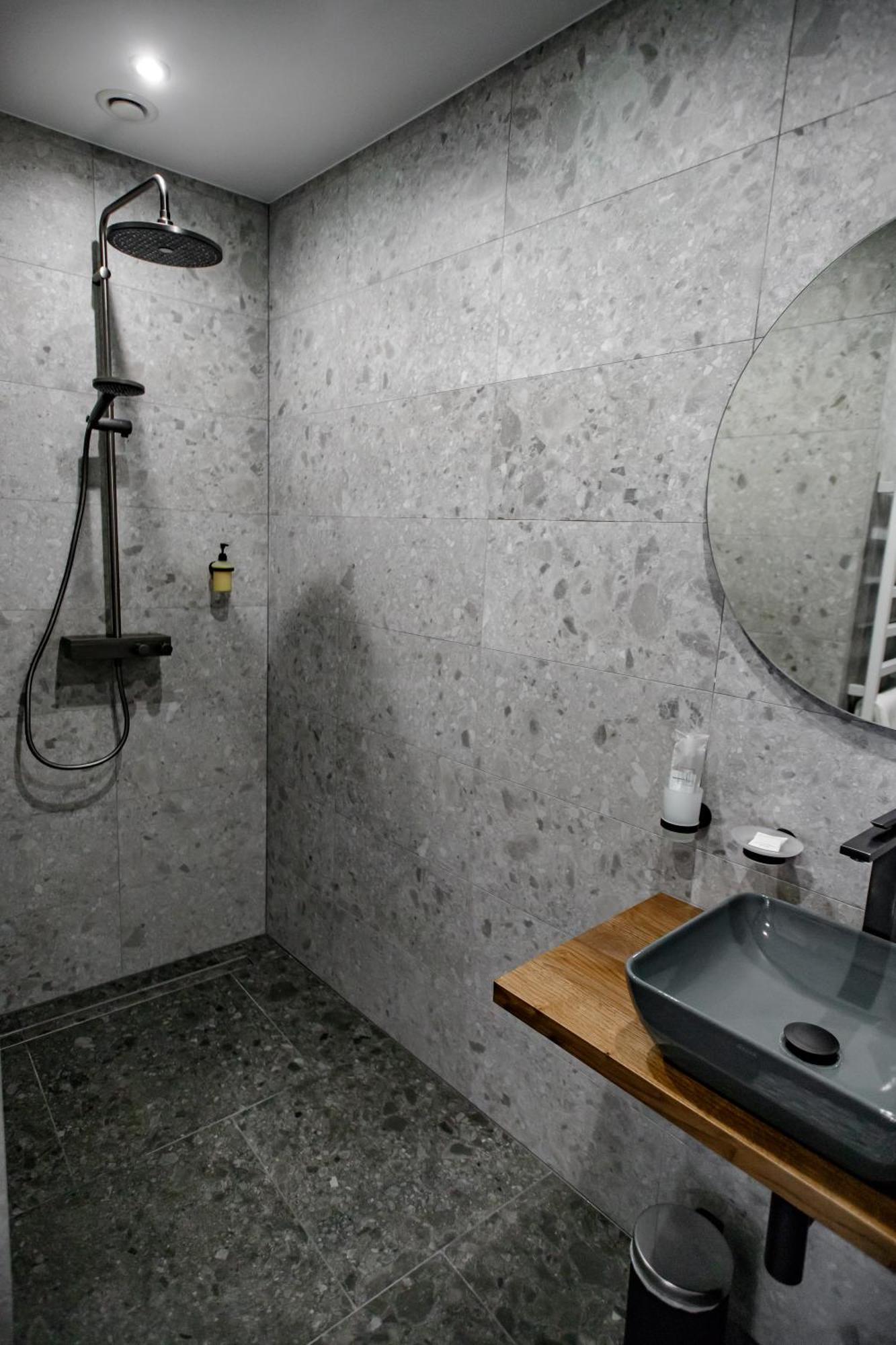 וילנה Hales Old Town Urban Apartments חדר תמונה